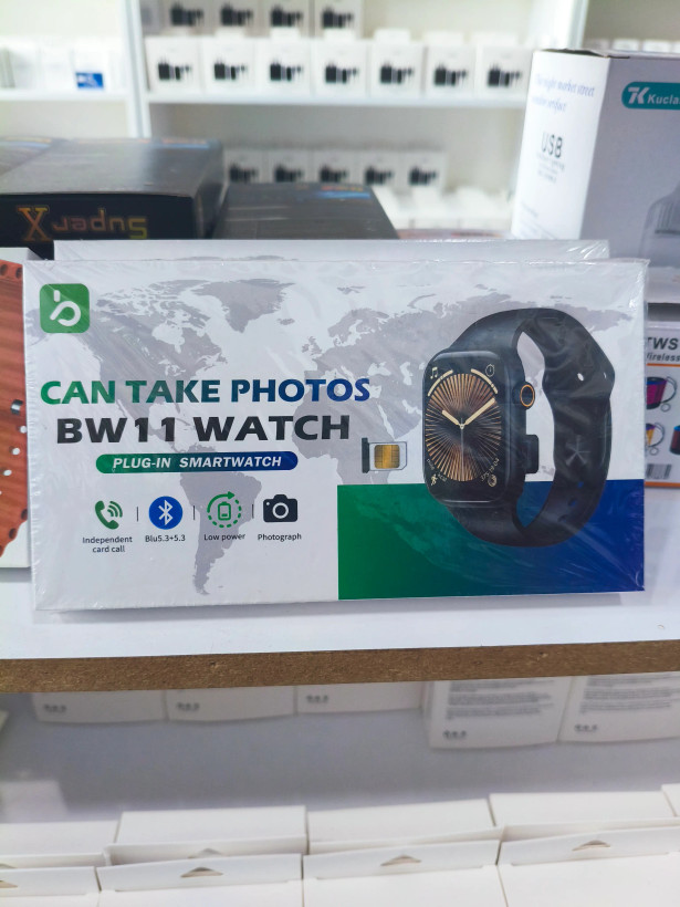 ساعت هوشمند اپل مدل BW11 با نمایشگر AMOLED و بدنه فلزی